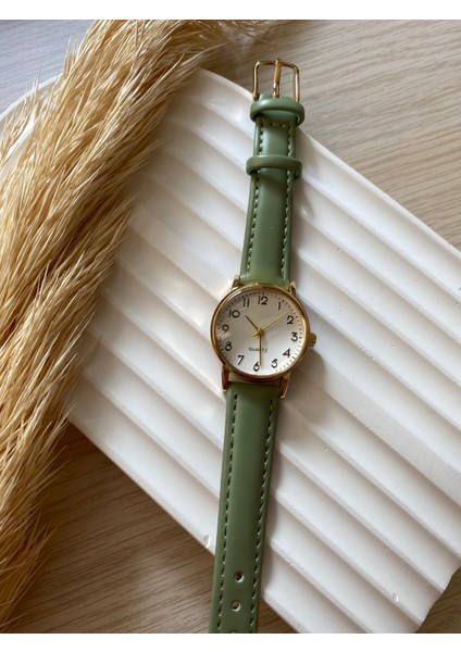 Bs Stıll Minimal Vintage Kadın Kol Saati Retro Quartz Deri Kordon 1 Adet