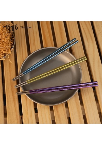 Renkli Stil Tito Pure Titanium Chopsticks Outdoor Tableware For Camping King Traveling Chopsticks Dinner Table Chopstick (Yurt Dışından) indirimleri