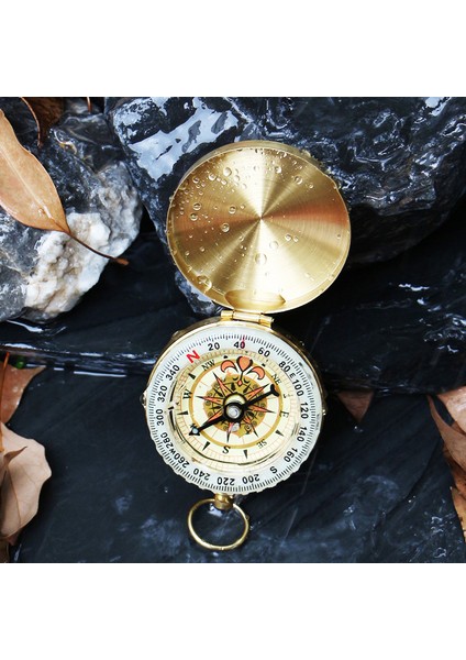 Altın Tarzı Pusula Vintage Pirinç Noctilucent Cep Pusula Yürüyüş Kamp Izle Retro Tarzı Tasarım Yüksek Li Kamp (Yurt Dışından) modelleri