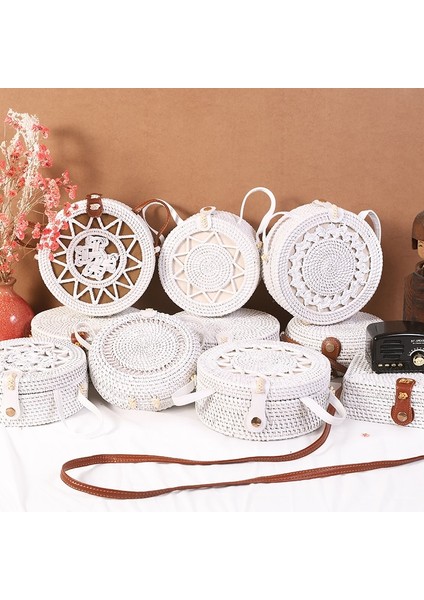 BEYAZPIKOU18X8 Tarzı Dokuma Kamış Örgü Çanta Yuvarlak Hasır Omuz Çantası Küçük Plaj Çantaları Kadın Yaz Hollow El Yapımı Messenger Crossbody Çanta (Yurt Dışından) fırsatları
