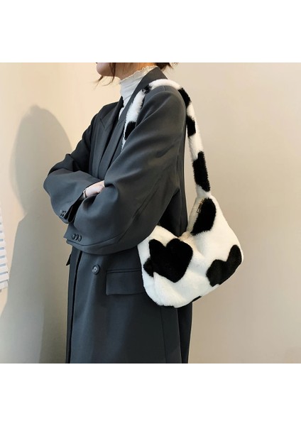 Yeşil Stil 28X18X6CM 2021 Kadın Tasarımcı Aşk Kalp Baskı Omuz Çantaları Kış Yumuşak Peluş Crossbody Kadın Sıcak Kabarık Koltukaltı Çantaları Küçük Seyahat Çantası (Yurt Dışından) fırsatları