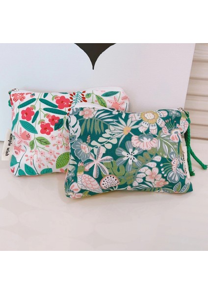 Tipc Stili Kadın Çocuk Küçük Kozmetik Çantası Fermuarlı Kızlar Mini Hijyenik Peçeteler Makyaj Ruj Çantaları Sikke Cüzdan USB Kablosu Anahtar Mini Kese (Yurt Dışından) indirimleri