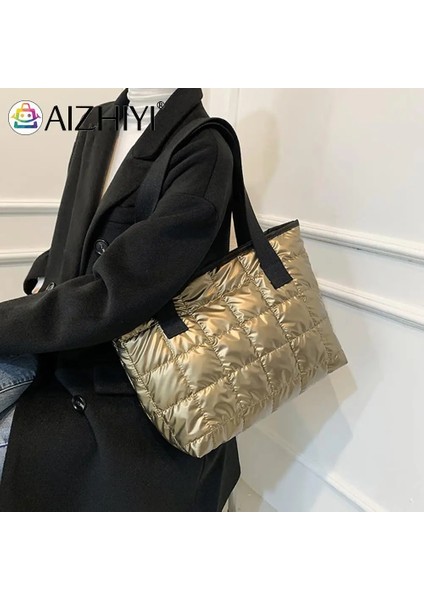 No.12 Tarzı Moda Büyük Tote Yastıklı Çanta Tasarımcısı Kapitone Kadın Omuz Çantaları Lüks Naylon Uzay Pamuk Crossbody Çanta Kış Renk Çanta (Yurt Dışından)