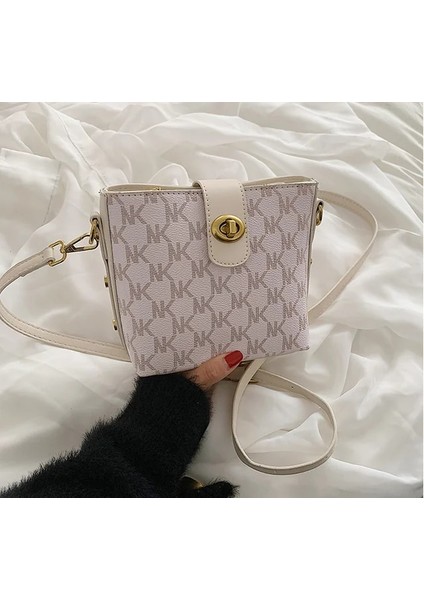 Bej Tarzı 18X16X9CM Vintage Casual Kova Kadın Omuz Crossbody Messenger Çanta Yeni Çanta Bayan Bayan Çantalar ve Lüks Tasarımcı (Yurt Dışından)