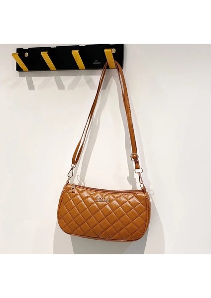 Kensen Shop Kahverengi-2 Tarzı 2022 Kadınlar Için Yeni Küçük Messenger Çanta Trend Lingge Nakış Kamera Kadın Omuz Çantası Moda Zincir Bayanlar Crossbody Çanta (Yurt Dışından)