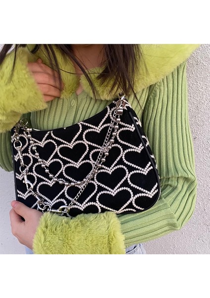 Çapraz Askılı Çanta Stili 25X18CM Retro Kadın Hobos Kanvas Omuz Çantası Nakış Kalp Desen Bayanlar Koltukaltı Çantaları Kadın Serin Kızlar Zincir Çanta Çanta (Yurt Dışından) indirimleri