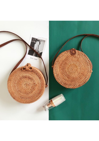 Stil 4-19X13X6CM Stili Hasır Plaj Çantası El Yapımı Örgü Örgü Desenli Yuvarlak Rattan Çanta Kadın Yaz Bali Bohemia Omuz Çantası Çanta (Yurt Dışından) modelleri