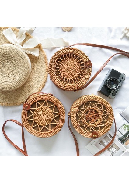 Açık Kahverengi Tarzı 20X8CM Daire El Dokuması Kadın Postacı Çantaları Yuvarlak Retro Rattan Hasır Plaj Crossbody Çanta Li Bolsa Masculina (Yurt Dışından) fiyatları
