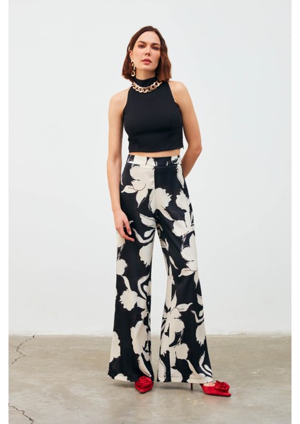 Zincir Aksesuarlı Crop Bluz - Siyah fiyatları