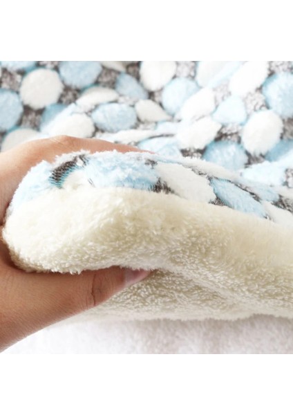 3c Stili 34X27CM Flanel Kalınlaşmış Pet Polar Ped Pet Sıcak Uyku Battaniyesi Muticolor Opsiyonel Yatak Köpek Kedi Kanepe Minderi Ev Halısı (Yurt Dışından) fiyatları