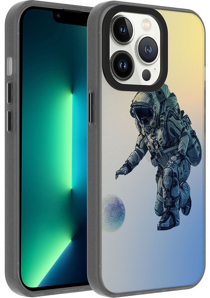 Alan Tech iPhone 13 Pro Uyumlu Desenli Zore Dragon Sert Kapak-Astronot