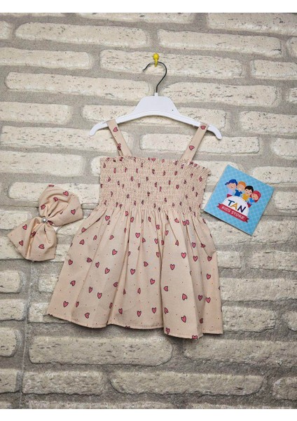 Kalp Desenli İncili Fiyonklu Elbise