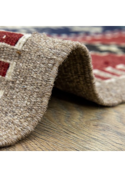 Pecenek Ilkel Desenli El Dokuma Yün Kilim 106X154 cm