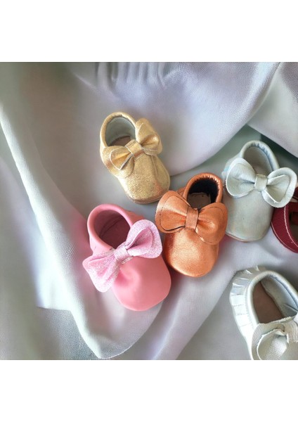 Lacivert Parlak Fiyonklu Kız Bebek Deri Ilk Adım Patik | Moots Makosen fiyatları