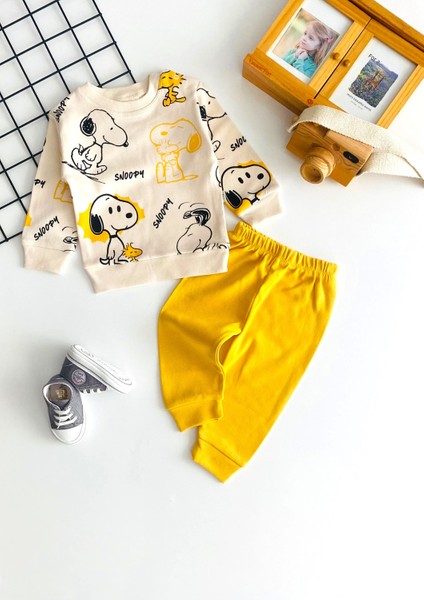 Neşeli Bebekler Snopy Baskılı Desen Iki Iplik Penye Kumaş Takım Sarı