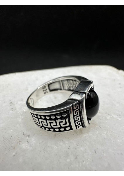 Siyah Bombeli Taşlı Vrsc Işlemeli Gümüş Erkek Yüzük fiyatları