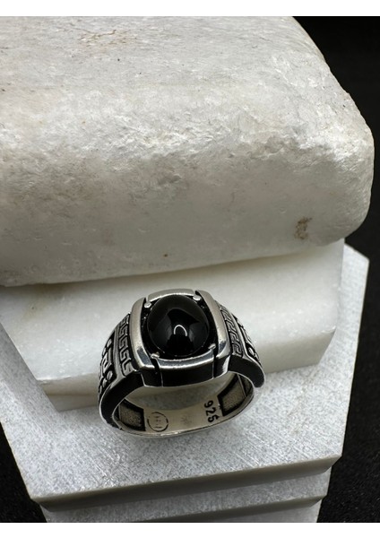 Siyah Bombeli Taşlı Vrsc Işlemeli Gümüş Erkek Yüzük modelleri