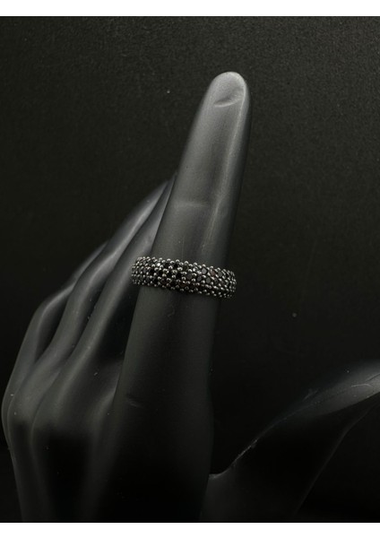 Üç Sıralı Siyah Taşlı Tamtur Gümüş Yüzük modelleri