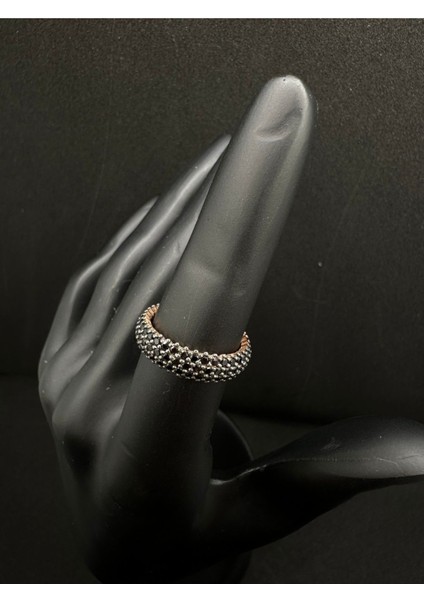 Üç Sıralı Siyah Taşlı Tamtur Gümüş Yüzük fırsatları