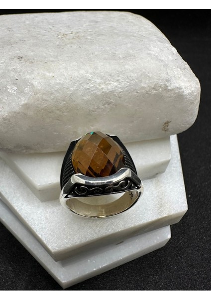 Zultanit Taşlı Siyah Işlemeli Gümüş Erkek Yüzük modelleri