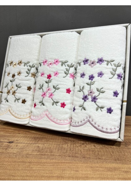3'Lü Nakış Işlemeli Kutulu Çeyizlik 50 x 90 cm Kadife El Ve Yüz Havlusu