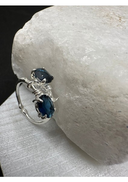 Safir Renkli Tasarım Gümüş Yüzük modelleri