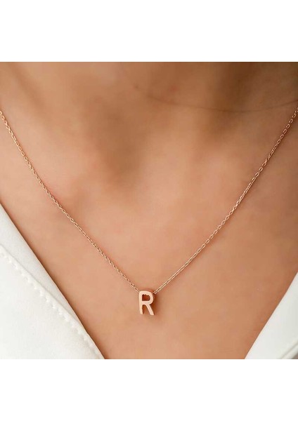 Gümüş Rose 3 Boyutlu R Harf Bayan Kolye