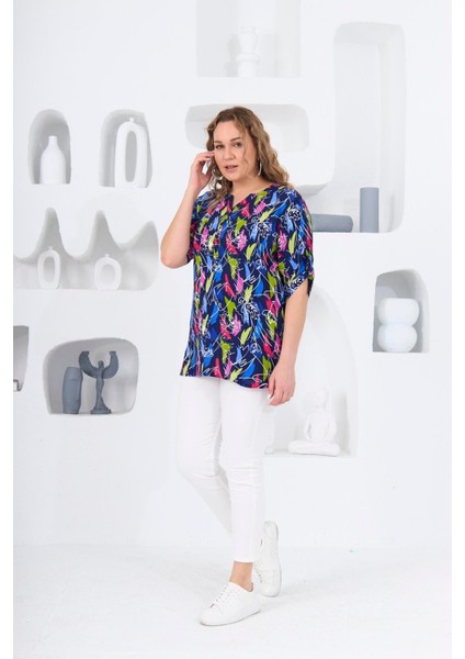 Hscstore Kadın Desenli Lacivert Büyük Beden Bluz- O6444 fırsatları