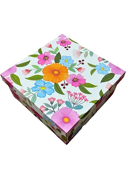 Renkli Çiçek Baskılı Hediye Kutusu 25X25X12CM