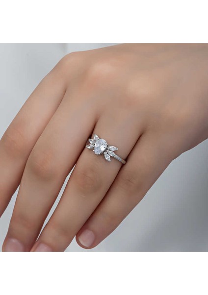 Gümüş Damla Zirkon Taşlı Kadın Yüzük indirimleri