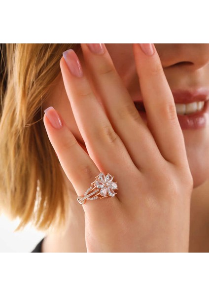 Gümüş Rose Beyaz Sevgi Çiçeği Kadın Yüzük fiyatları