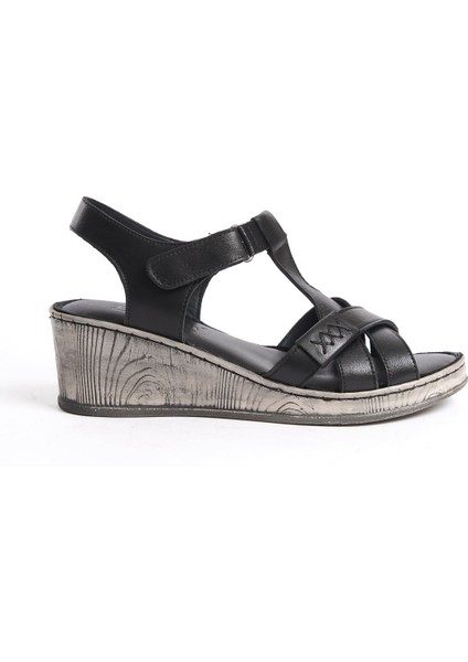 Deri Siyah Anatomik Taban Comfort Kadın Sandalet TMD202463