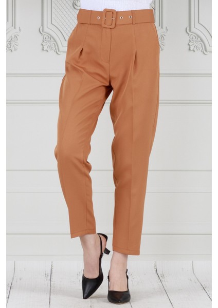 Beli Kemerli Pileli Kalem Pantolon-Camel