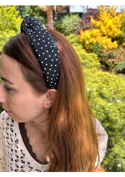 BYM481 Kadın Kumaş Düğümlü Siyah Beyaz Puantiyeli Saç Bandı Taç