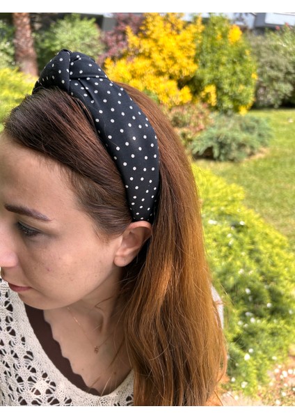 BYM481 Kadın Kumaş Düğümlü Siyah Beyaz Puantiyeli Saç Bandı Taç fiyatları