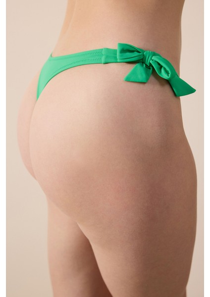 String Yeşil Bikini Altı