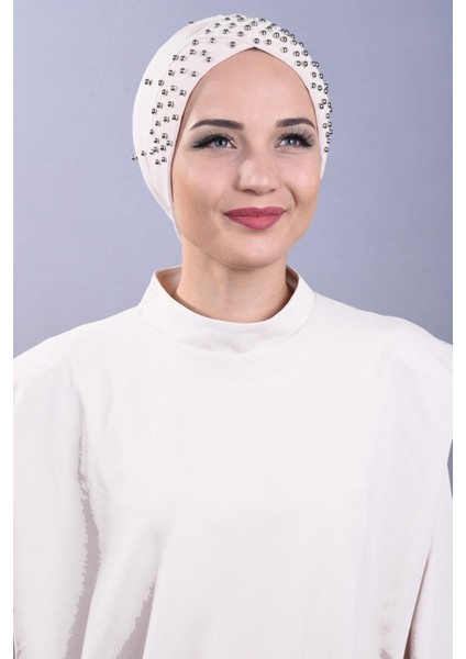 Kadın Tesettür Incili Taşlı Havuz Dış Bone Beyaz fiyatları