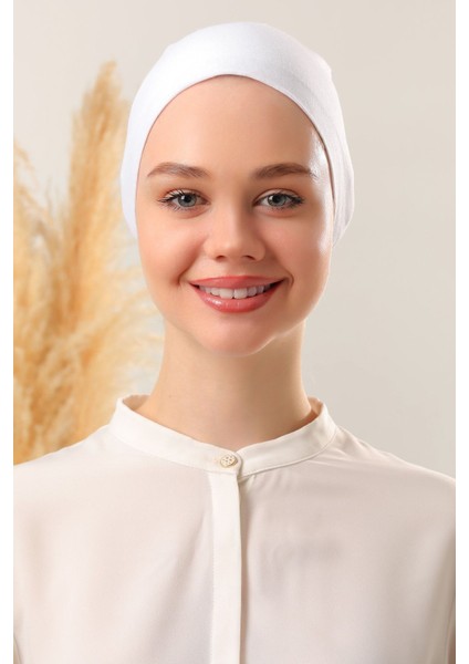 Dikişsiz Bone Beyaz