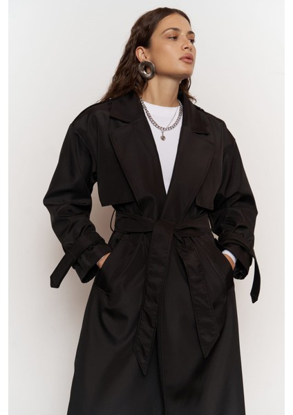 Femme Siyah Oversize Trençkot