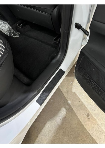 Chery Tiggo 7 Pro Ferrous Kapı Eşiği Plastiği 4 Parça 2023 ve Üstü fırsatları