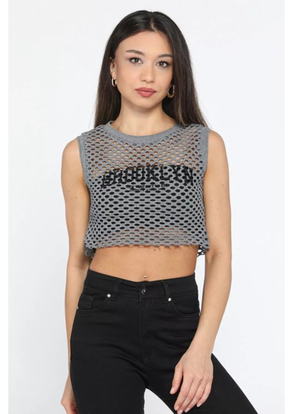 Antrasit Bisiklet Yaka Baskılı Ajurlu Kadın Crop Top Süveter P-00009860