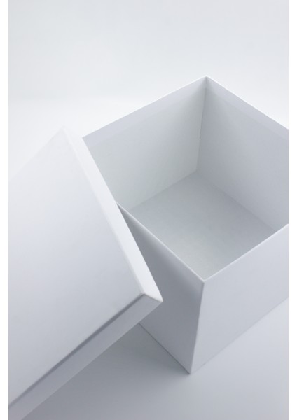 27 X27X19 cm Büyük Hediyelik Beyaz Kutu fiyatları