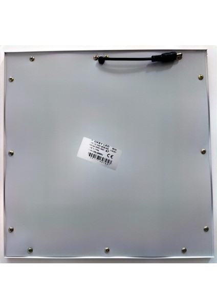 24W 30X30 LED Panel 3500K Gün Işığı