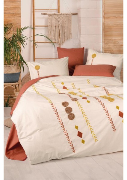 Puff Nakışlı Ranforce Çift Kişilik Nevresim Takımı - Amaris Kiremit