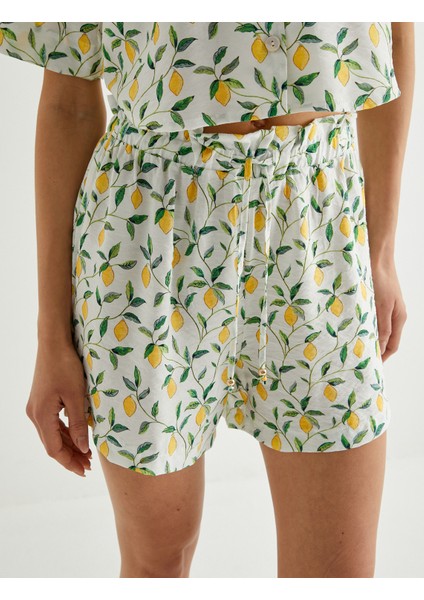 Beli Bağcıklı Meyve Desenli Şort indirimleri