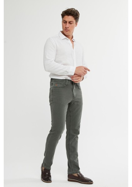 Regular Fit Yüksek Bel Esnek Dokuma Denim Kot Pantolon C356
