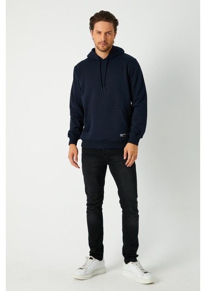 Erkek Lacivert Basic Kapüşonlu Regular Fit Normal Kesim 2 Iplik Kumaş Günlük Sweatshirt fırsatları