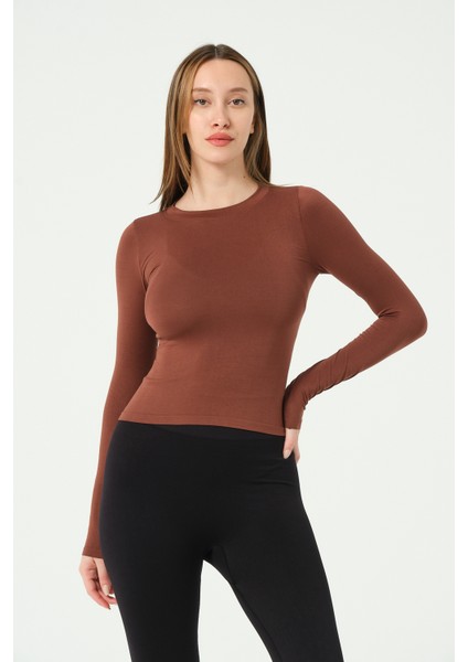 Uzun Kollu Yuvarlak Yaka Crop Top Seamless