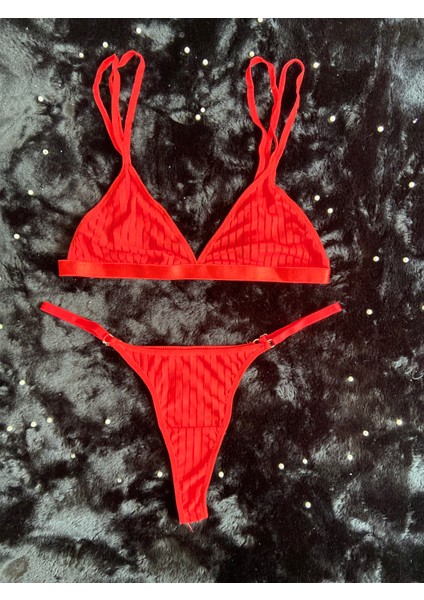 Kırmızı Üçgen Sütyen Takımı fiyatları