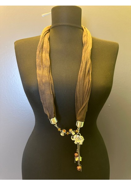 Tasarım Uçlu Penye Zincirli Kadın Kolye Boy 49 modelleri